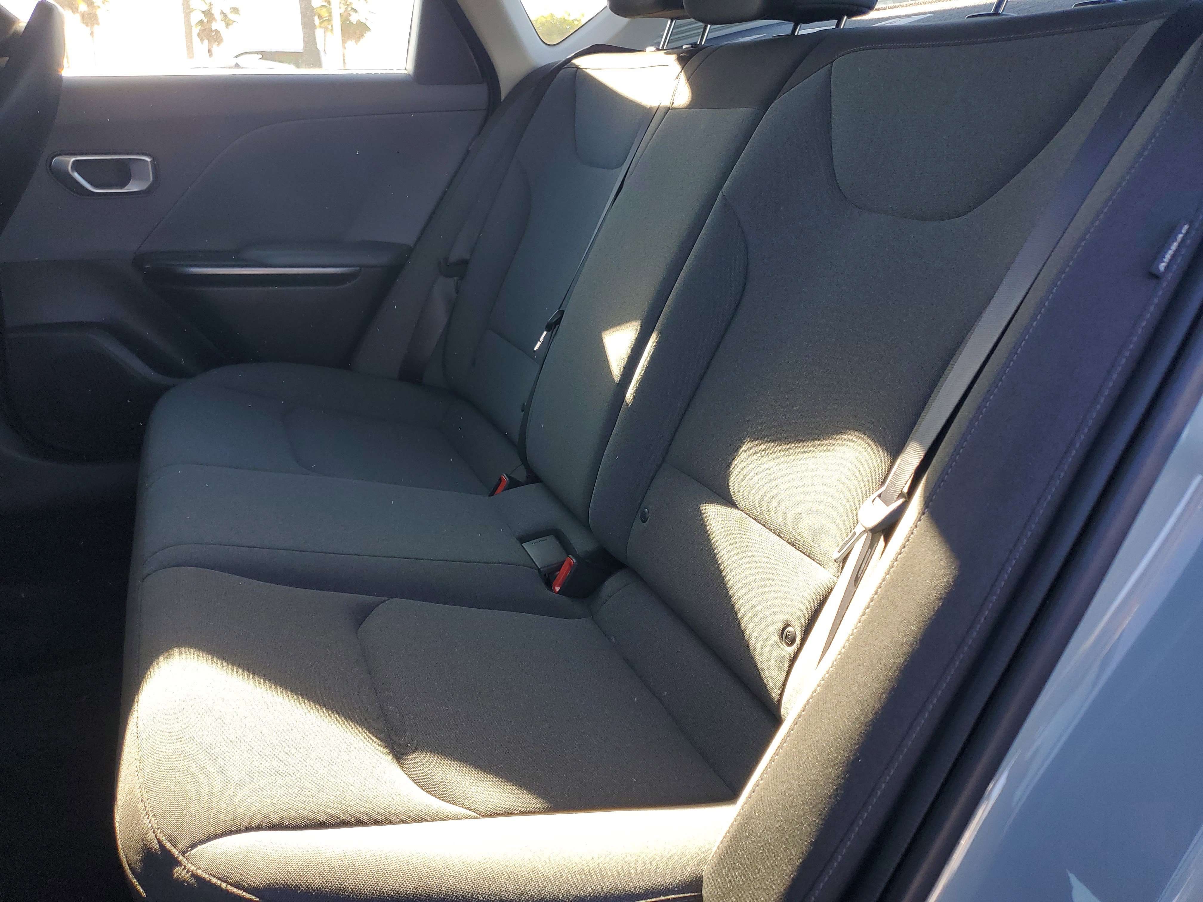 Used 2025 Blue Kia LXS image 13