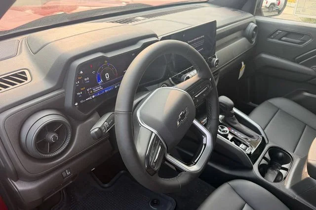 2026 Chevrolet Colorado Trail Boss - Photo 12