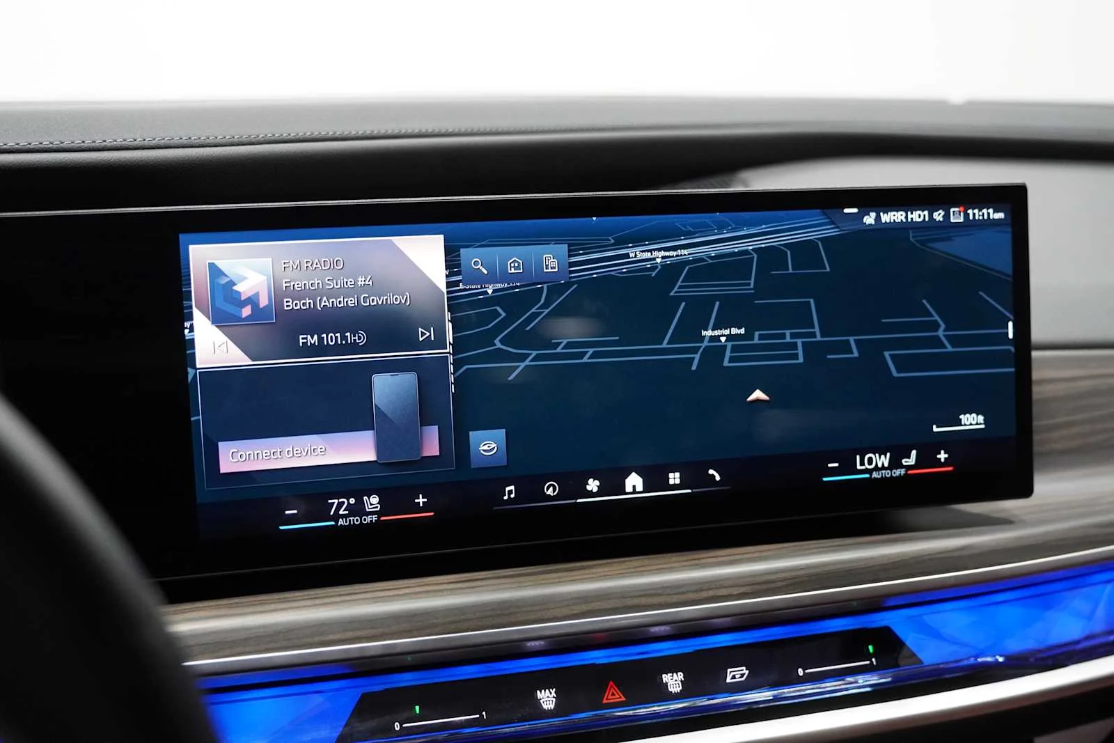 Used 2025 Carbon Black Metallic BMW 750e xDrive image 15