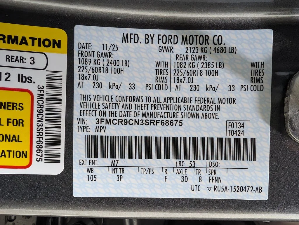 New 2025 Carbonized Gray Metallic Ford Outer Banks® image 9