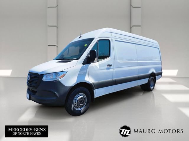New 2026 White Mercedes-Benz Cargo 170 WB image 7