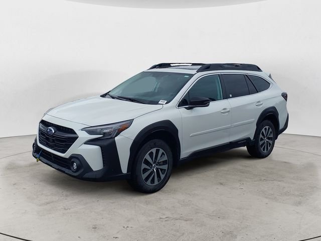 2025 Subaru Outback Premium's photo