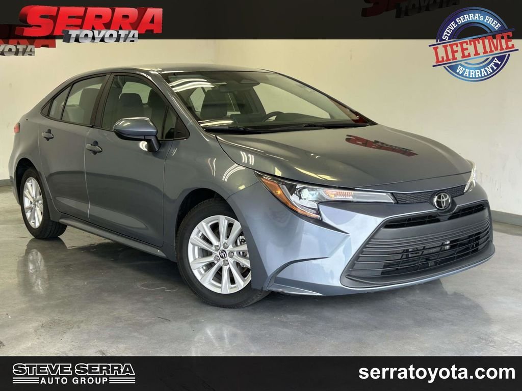 2024 Toyota Corolla LE CVT's photo