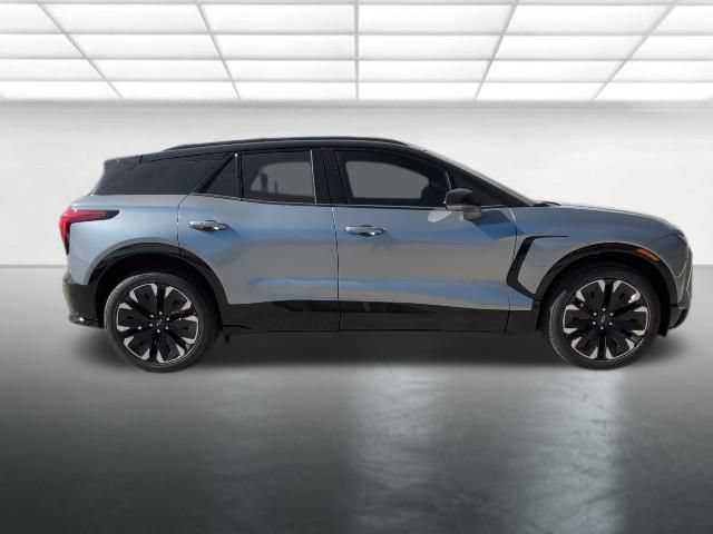 2026 Chevrolet Blazer EV RS - Photo 32