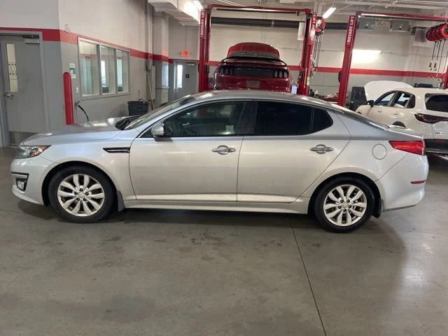 Used 2014 Bright Silver Kia EX image 5