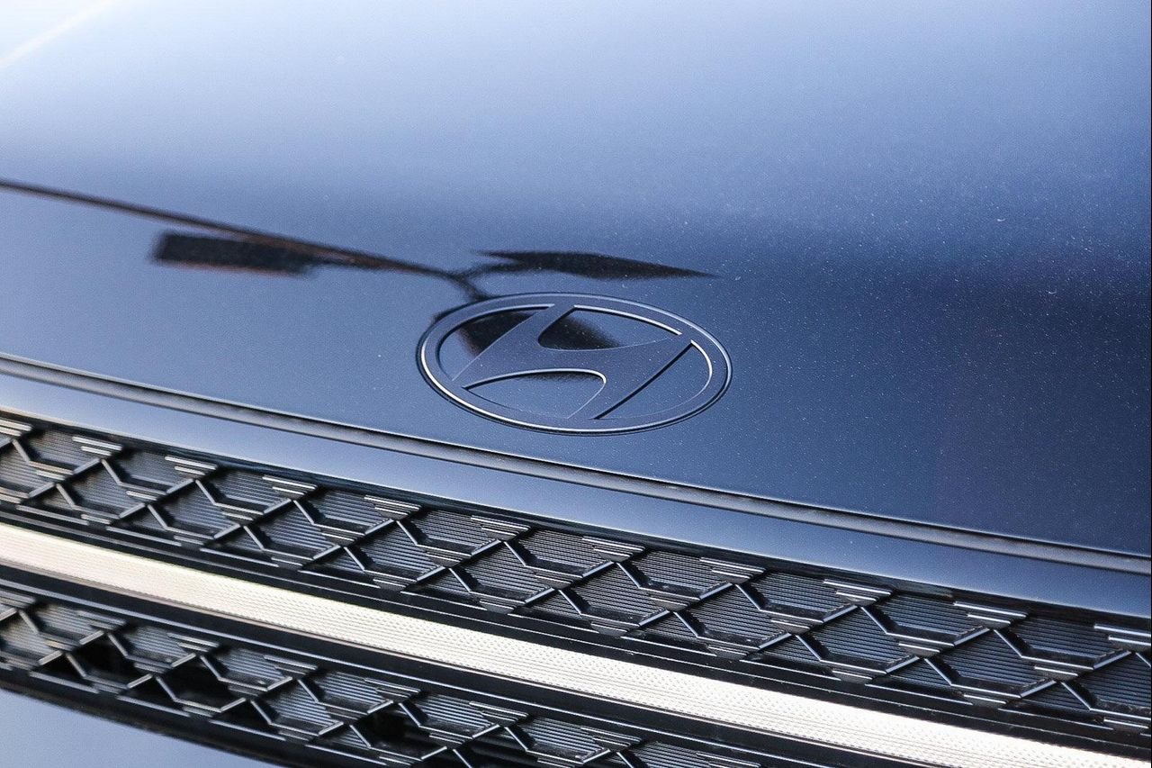 New 2026 Black Hyundai Calligraphy image 9