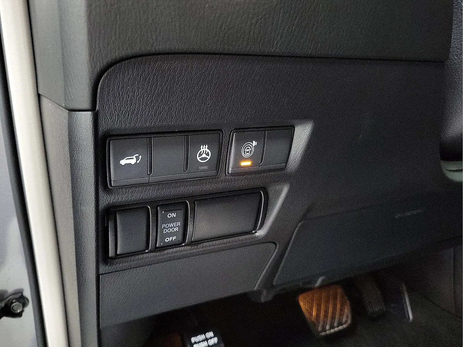Used 2024 Gun Metallic Nissan Platinum image 14