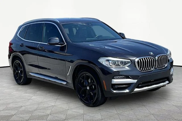 Used 2020 Gray BMW xDrive30i image 11