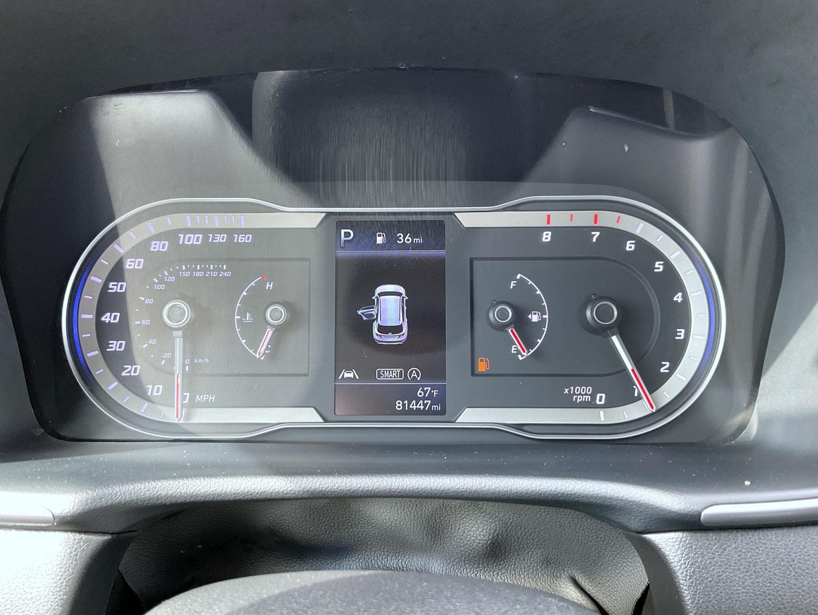 Used 2023 Gray Hyundai SEL image 11