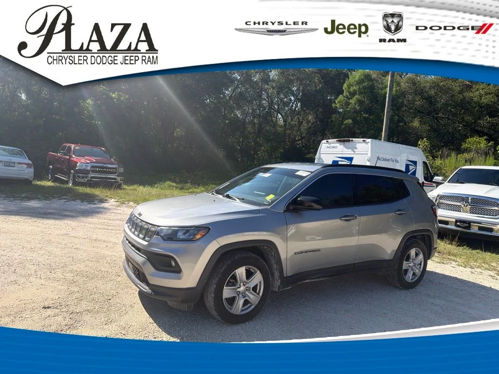 2022 Jeep Compass Latitude's photo