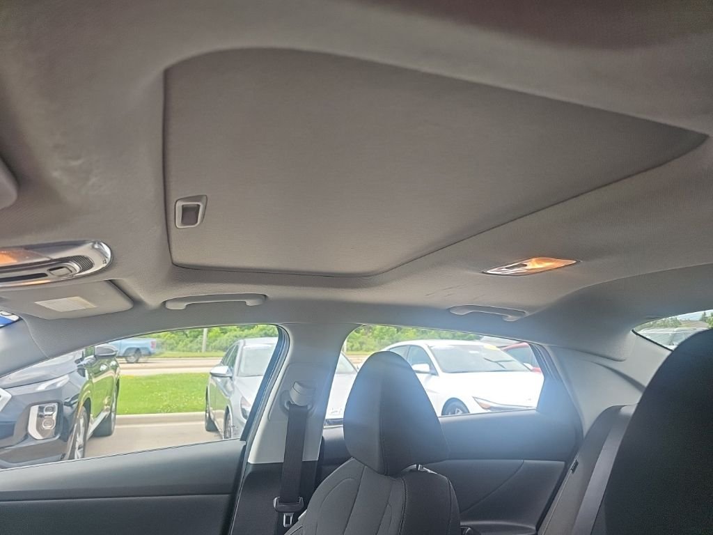 2024 Hyundai Elantra SEL - Photo 27