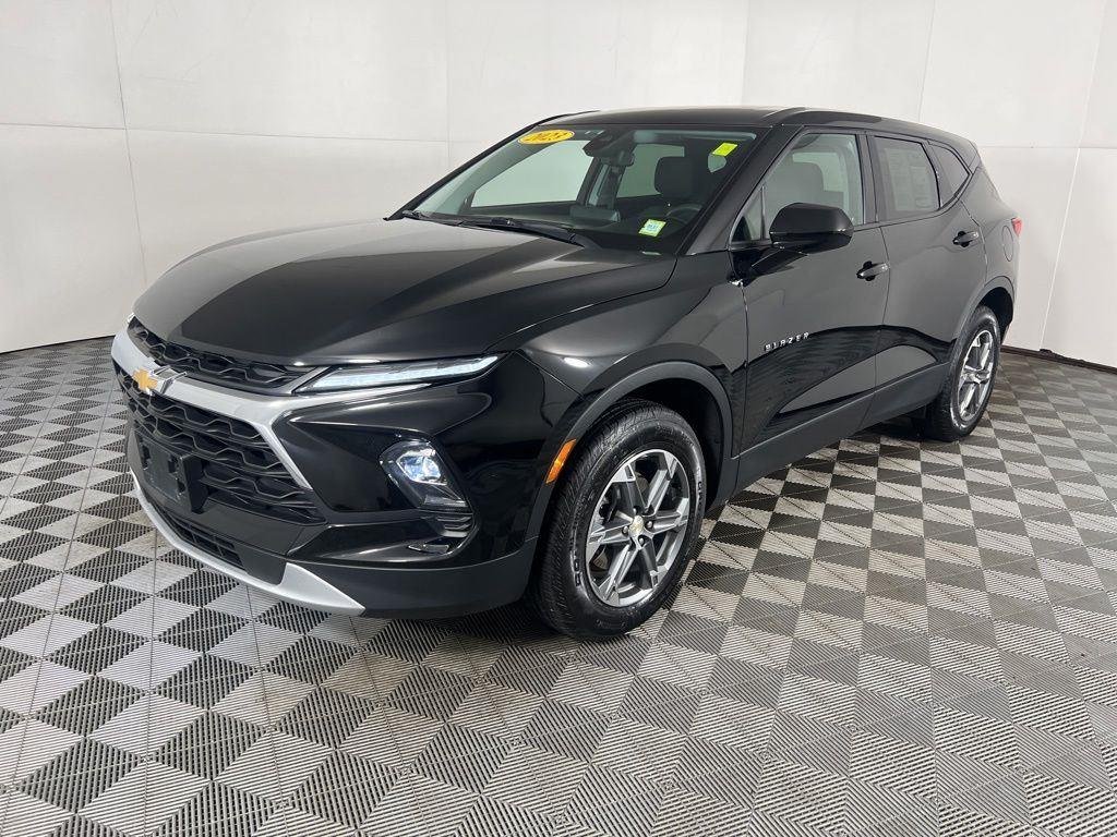 Used 2023 Black Chevrolet LT image 15