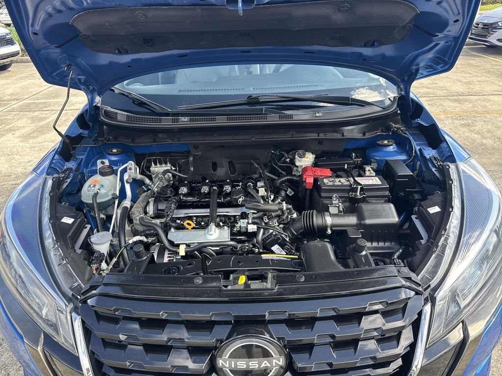 Used 2024 Blue Nissan SR image 17