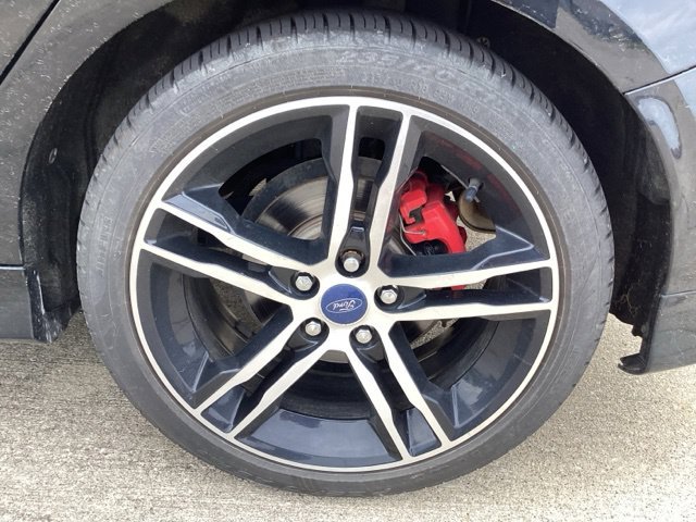 Certified Used 2017 Shadow Black Ford ST image 8