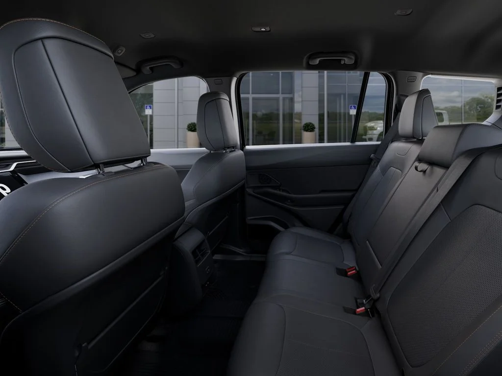 New 2026 Diamond Black Crystal Pearlcoat Jeep Limited image 24