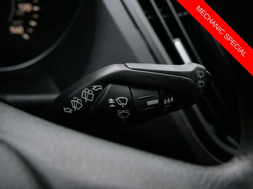 Used 2018 Black Ford SE image 21