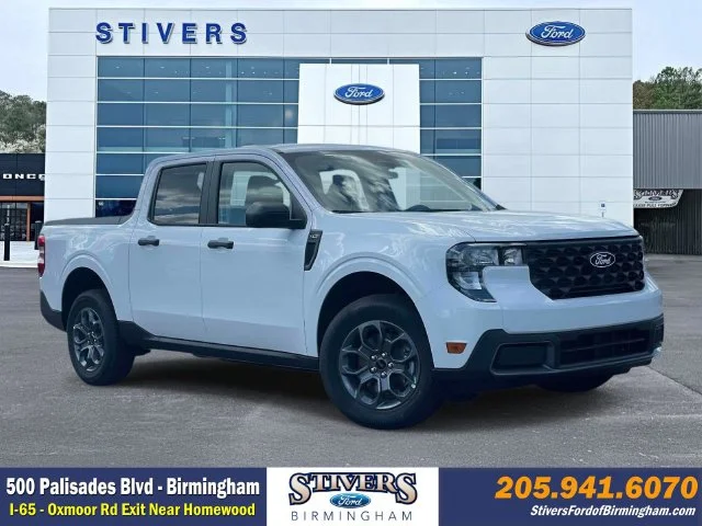 New 2026 White Ford XLT image 1