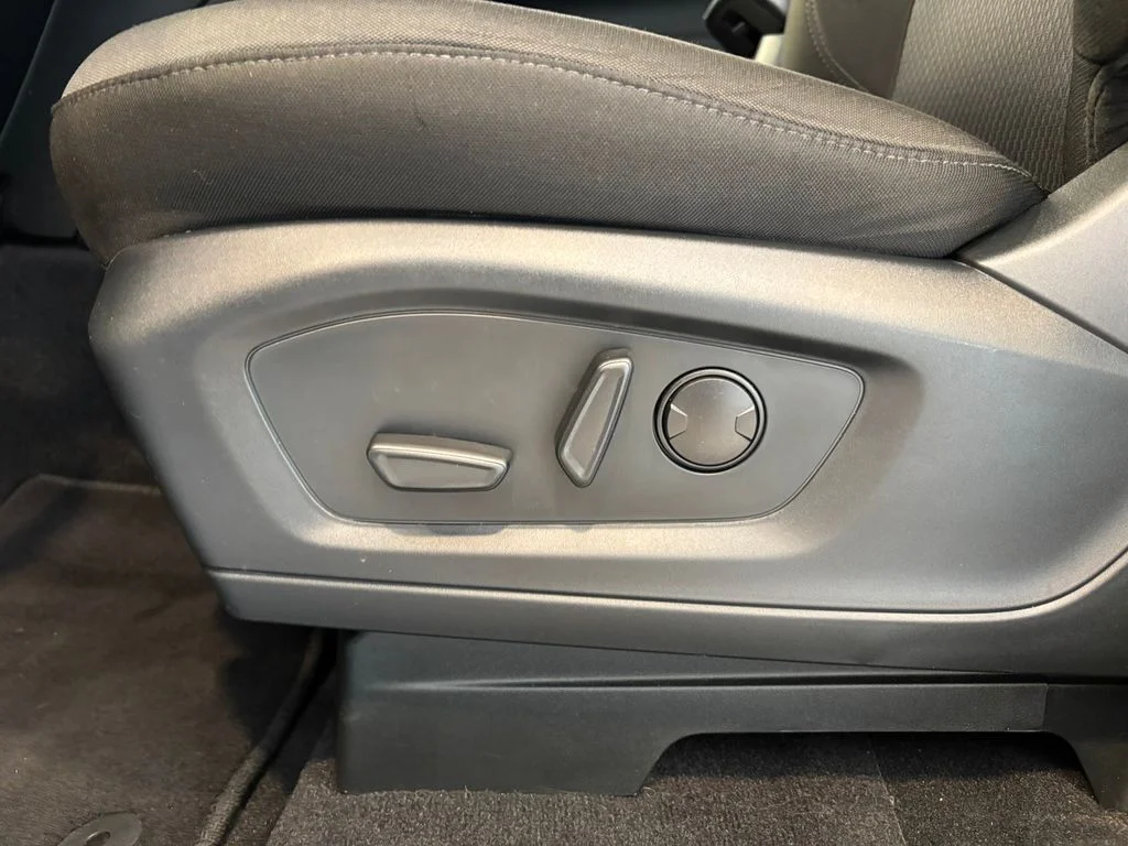 Used 2024 White Ford XLT image 16