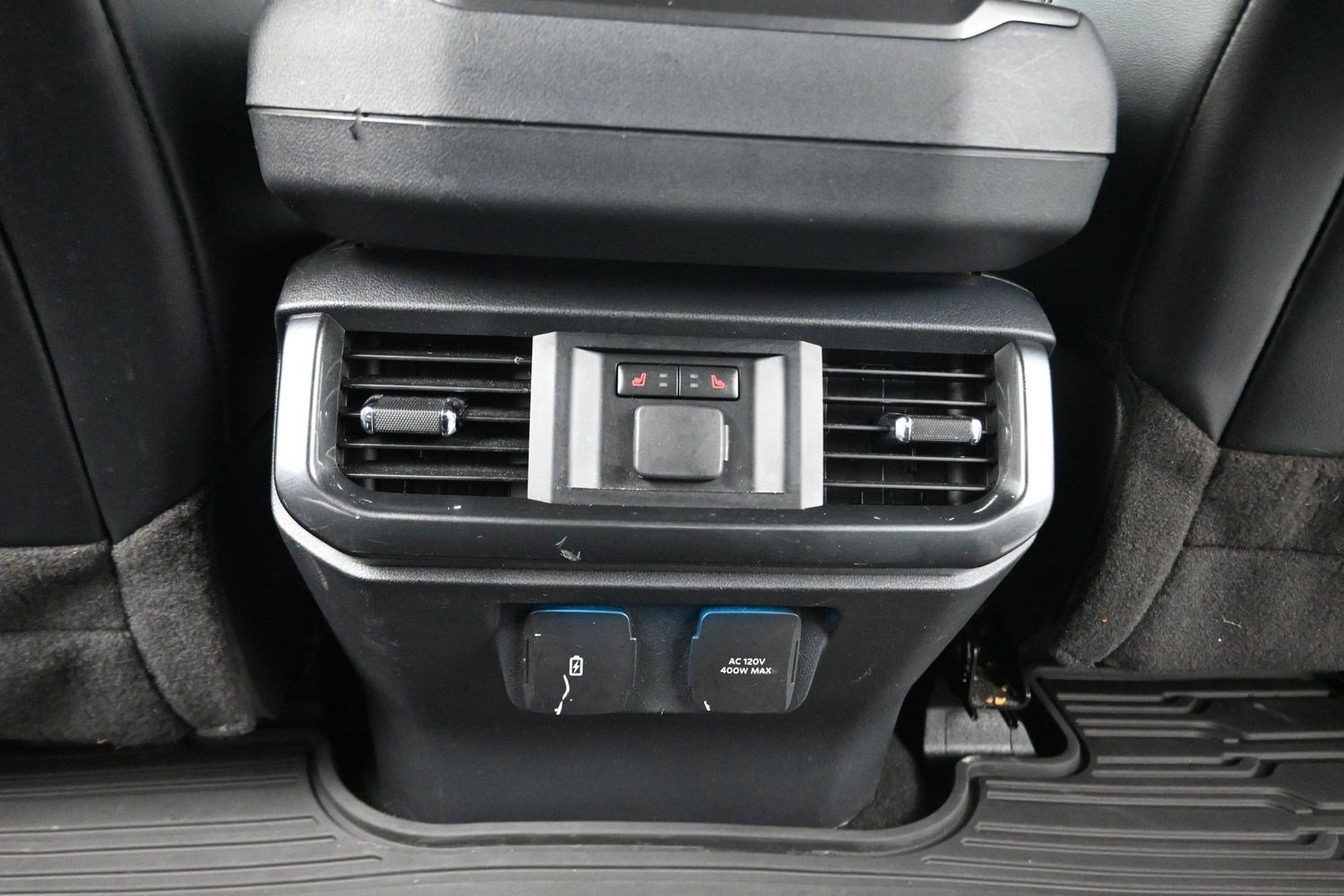 Used 2022 Oxford White Ford Tremor image 15
