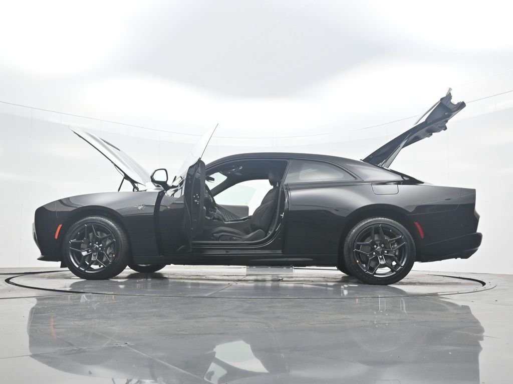 New 2026 Diamond Black Crystal Pearlcoat Dodge Scat Pack image 47