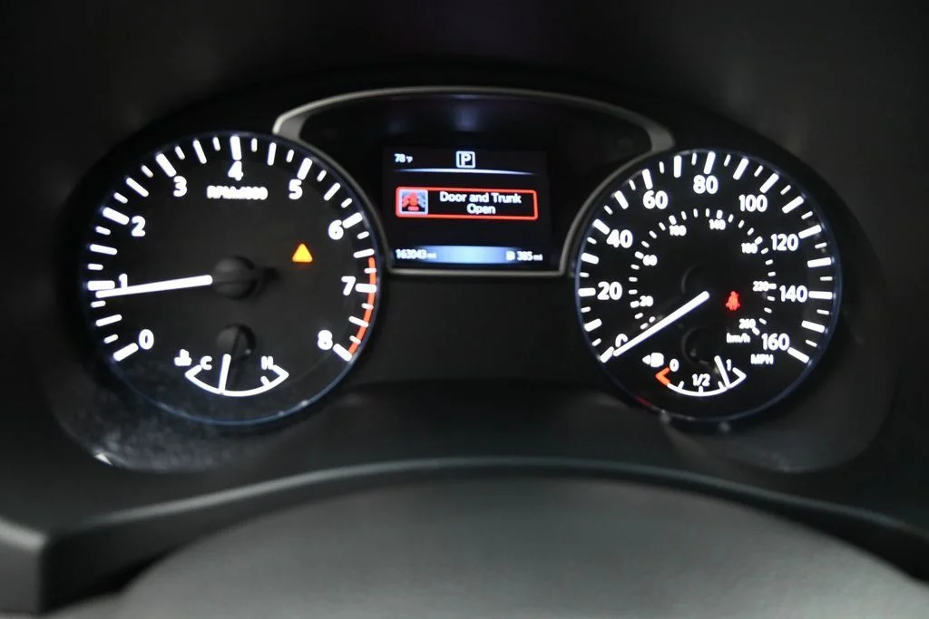 Used 2017 Gray Nissan 2.5 SR image 20