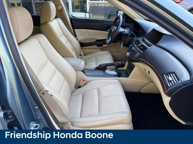 Used 2010  Honda EX-L image 39