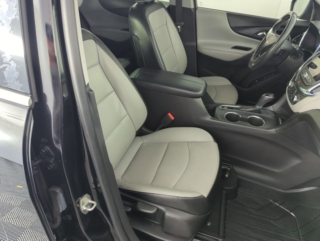 Used 2019 Black Chevrolet Premier image 36