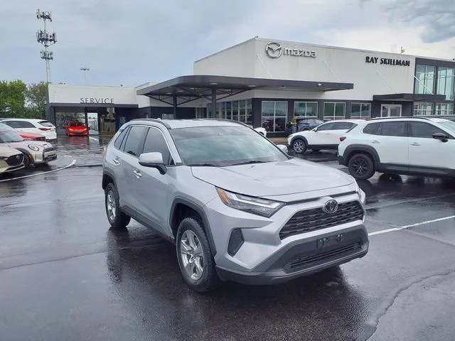 2023 Toyota RAV4 XLE