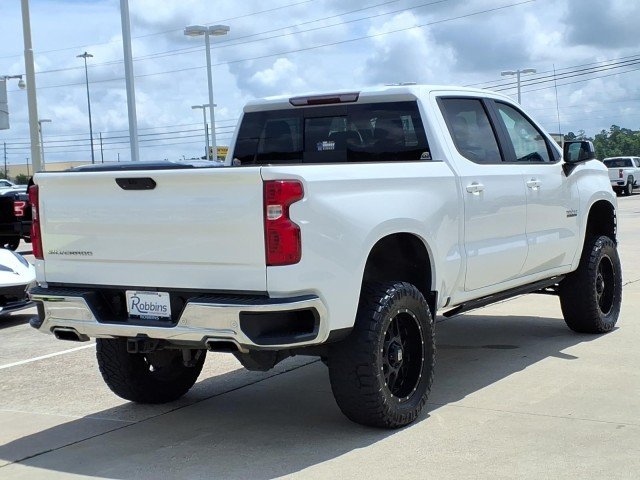 Used 2019 SUMMIT WHITE Chevrolet LT image 5