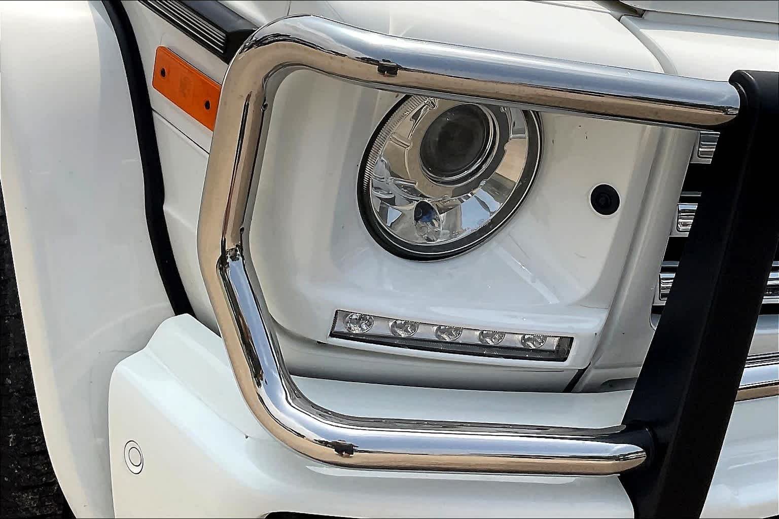 Used 2018 Polar White Mercedes-Benz G 550 image 27