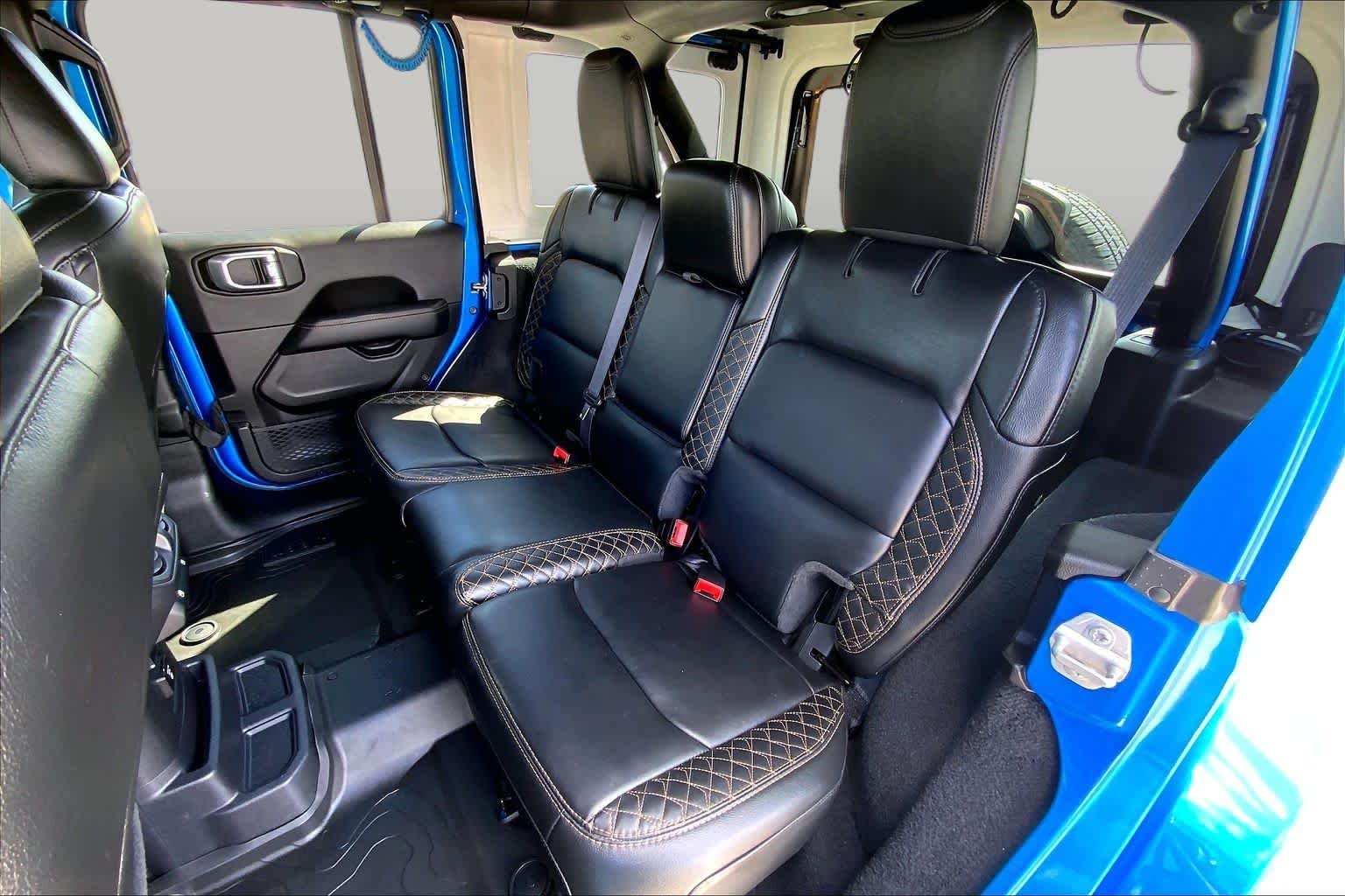 Used 2022 Hydro Blue Pearlcoat Jeep Unlimited High Altitude image 41