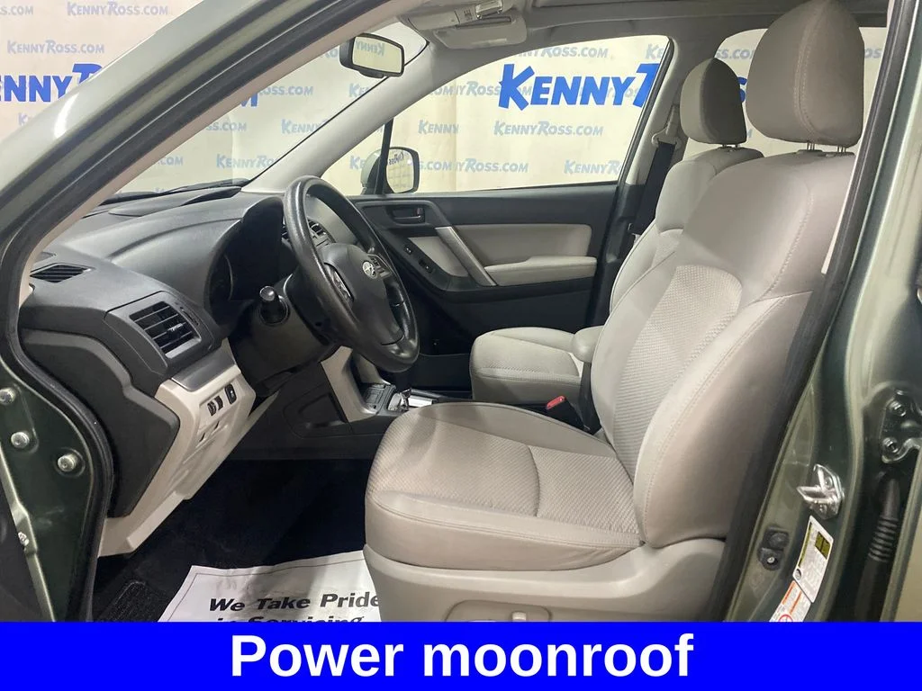 Used 2014 Green Subaru 2.5i Premium image 7