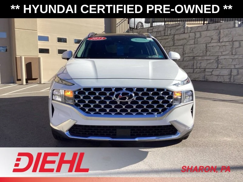 Used 2023 White Hyundai SEL image 2