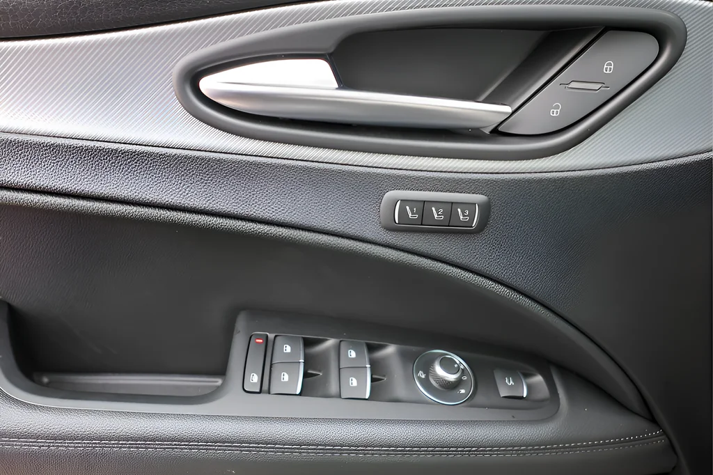 2026 Alfa Romeo Stelvio Base - Photo 22