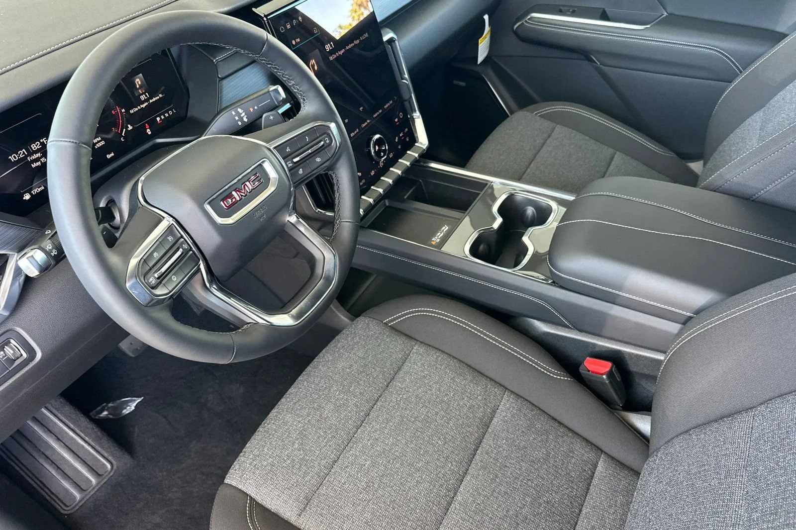 New 2026 Sterling Metallic GMC Elevation image 8