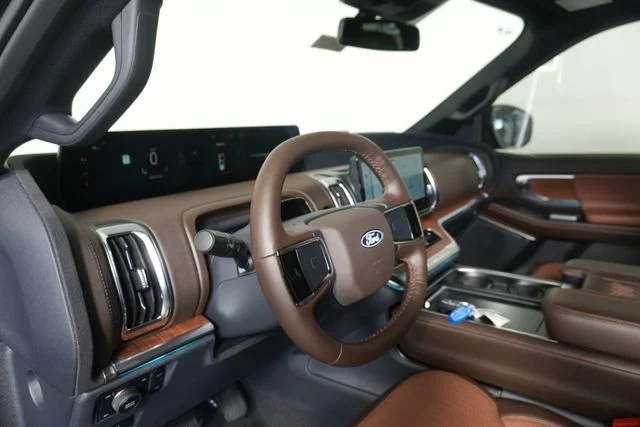 New 2027 Agate Black Metallic Ford MAX King Ranch® image 24