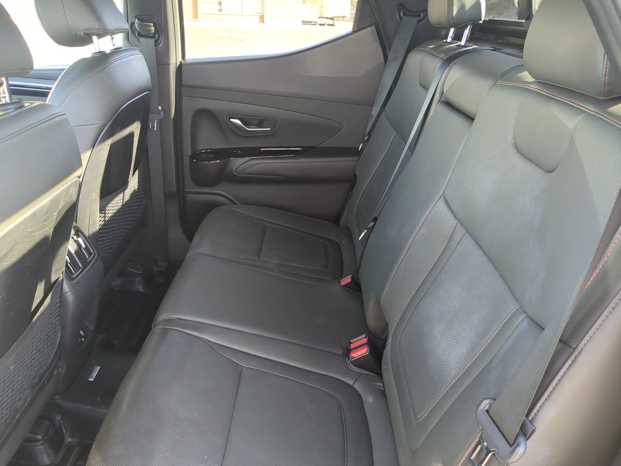 Used 2024 Sage Gray Hyundai Limited image 28