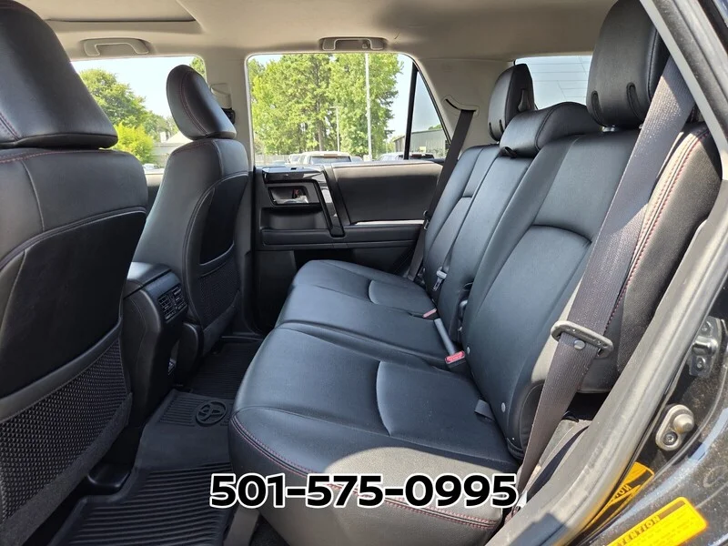 Used 2021 Midnight Black Metallic TOYOTA VENTURE 4WD image 12