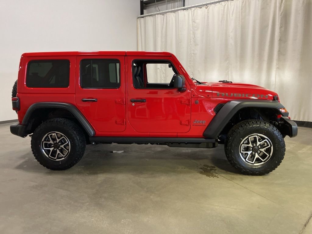 New 2026 Firecracker Red Clear-Coat Exterior Paint Jeep Rubicon image 23