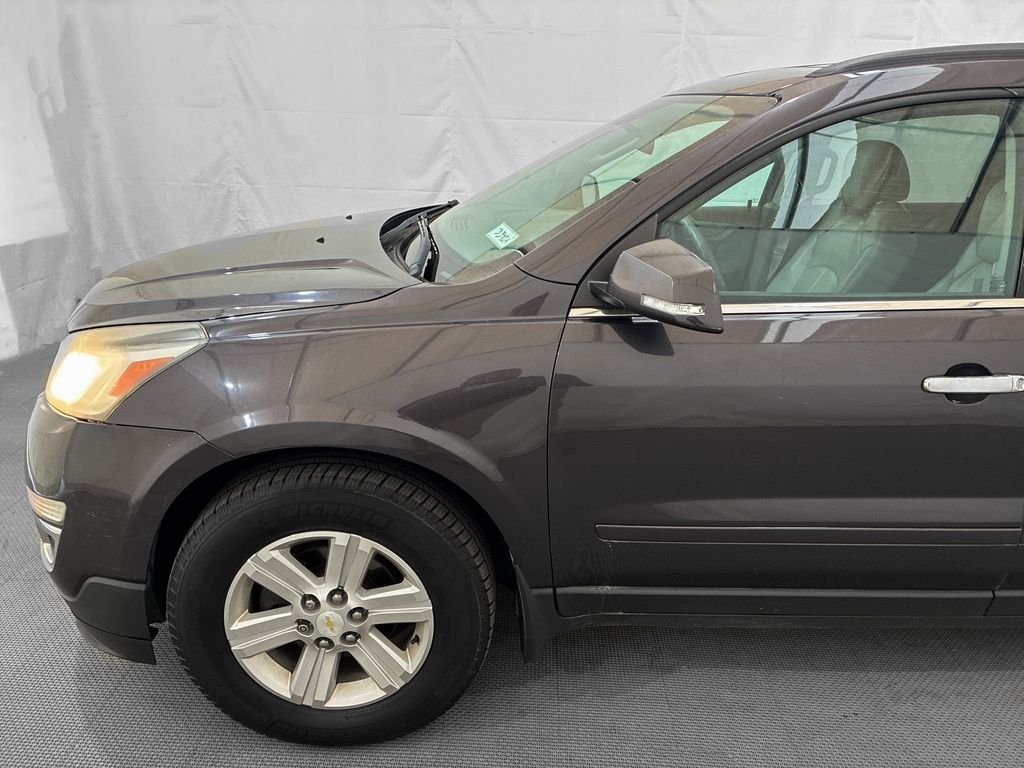 Used 2013 Gray Chevrolet 2LT 2LT image 3