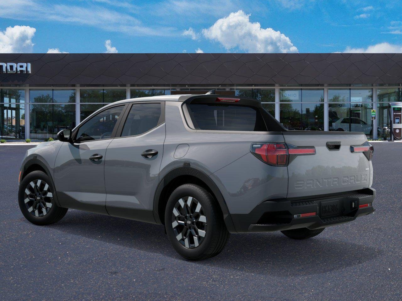 New 2027 Hampton Gray Hyundai SE image 5