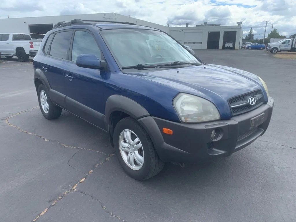 Used 2006 Nautical Blue/Cool Gray Cladding Hyundai GLS image 5