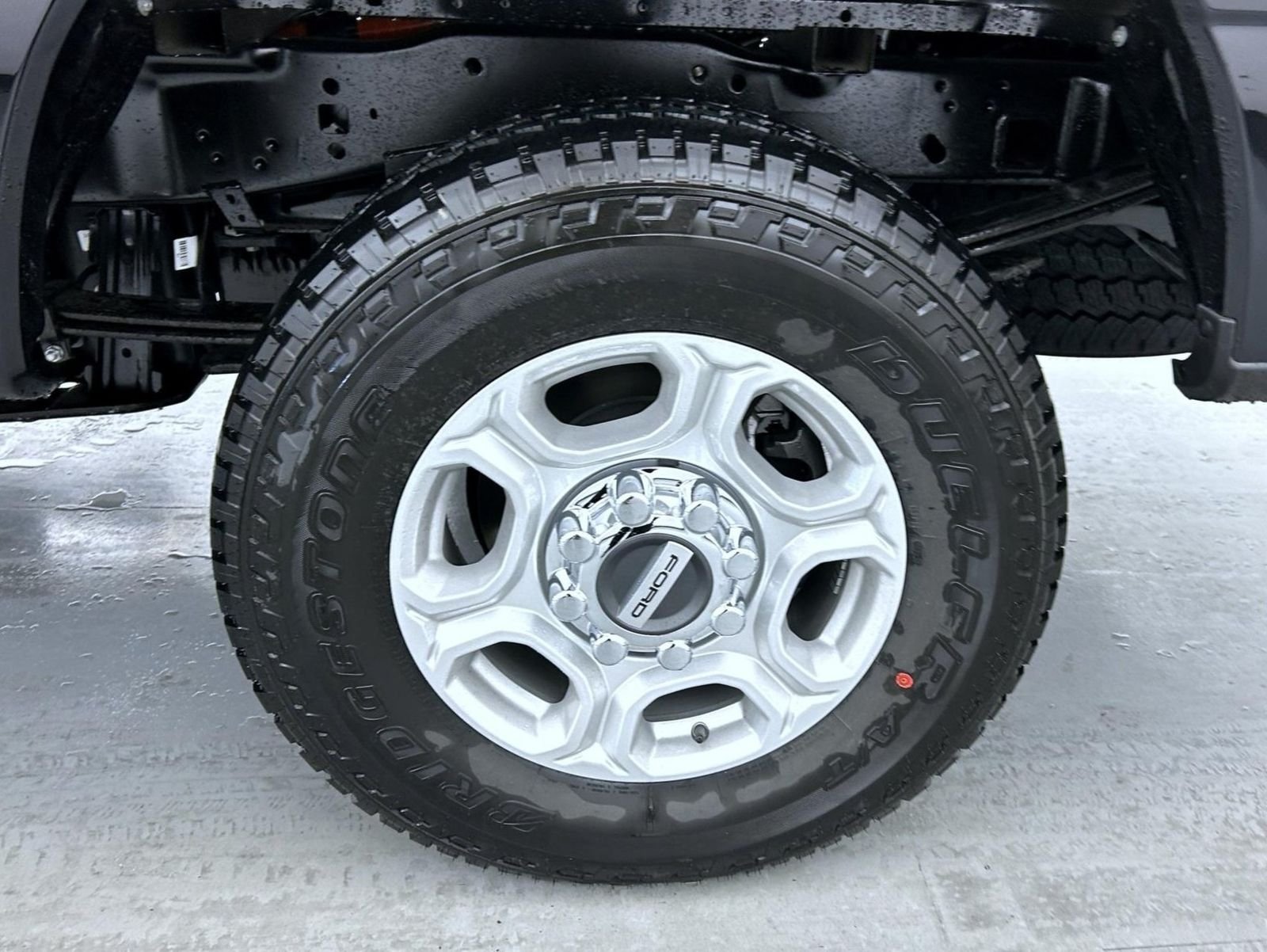 New 2026 Agate Black Metallic Ford XLT image 22
