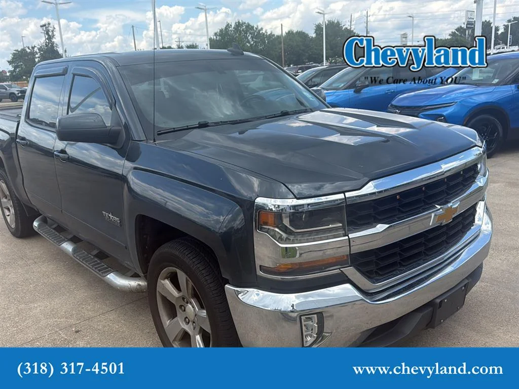 2017 Chevrolet Silverado 1500 LT Crew Cab Short Box's photo