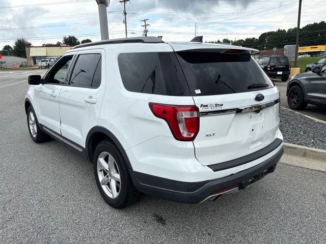 Used 2018 Oxford White Ford XLT image 6