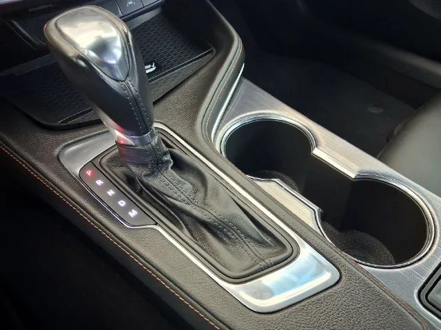 Used 2023 White Cadillac Sport image 22