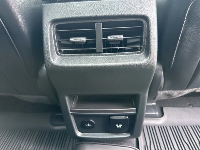2024 Ford Edge ST-Line - Photo 16