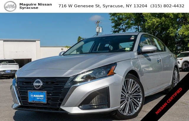 Certified Used 2025 Silver Nissan 2.5 SL image 1