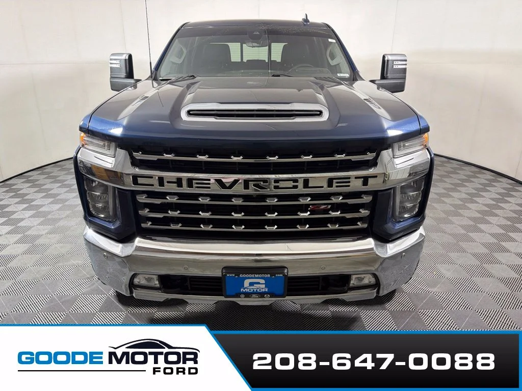 Certified Used 2020 Northsky Blue Metallic Chevrolet LTZ image 3