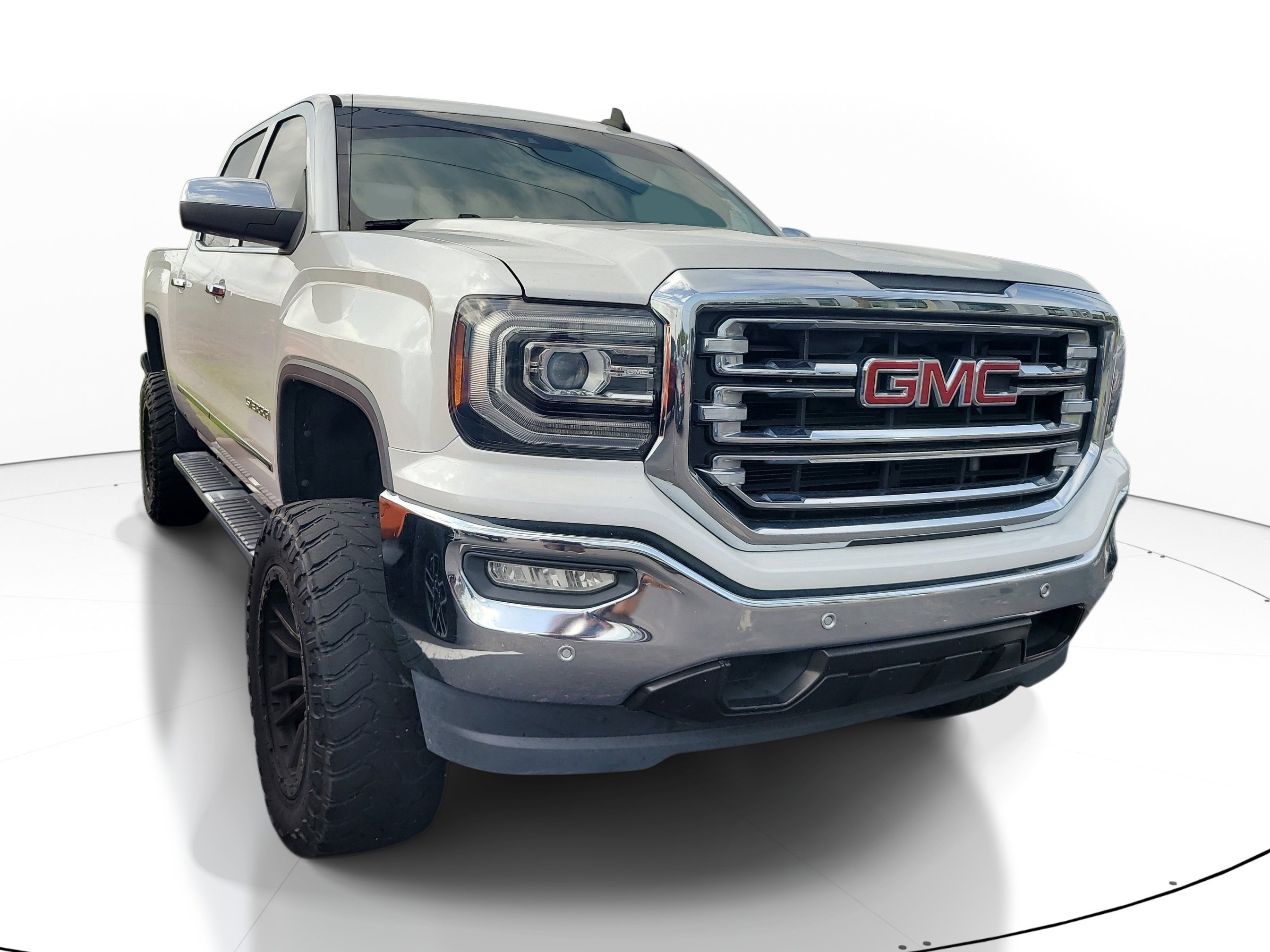 2017 GMC Sierra 2WD Crew Cab Short Box SLT's photo
